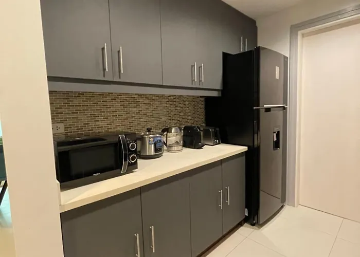 Center Suite- Scenic View With Balcony