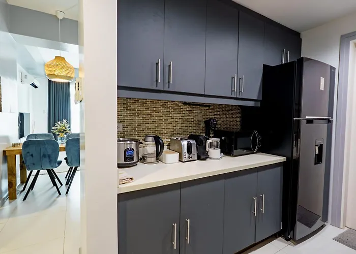 Center Suite- Scenic View With Balcony Cebu