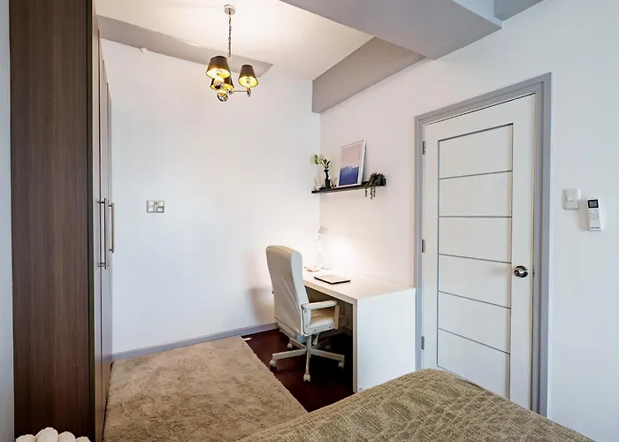 Aparthotel Center Suite- Scenic View With Balcony 4*